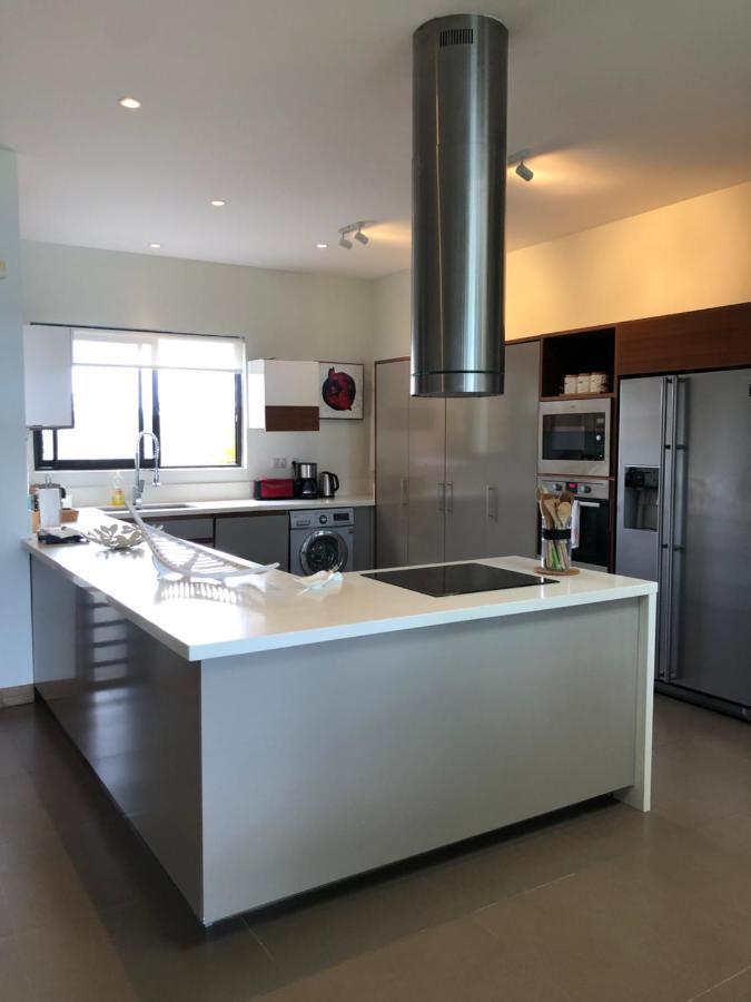 Penthouse 3 Chambres Vue Lagon Imprenable Calodyne 외부 사진